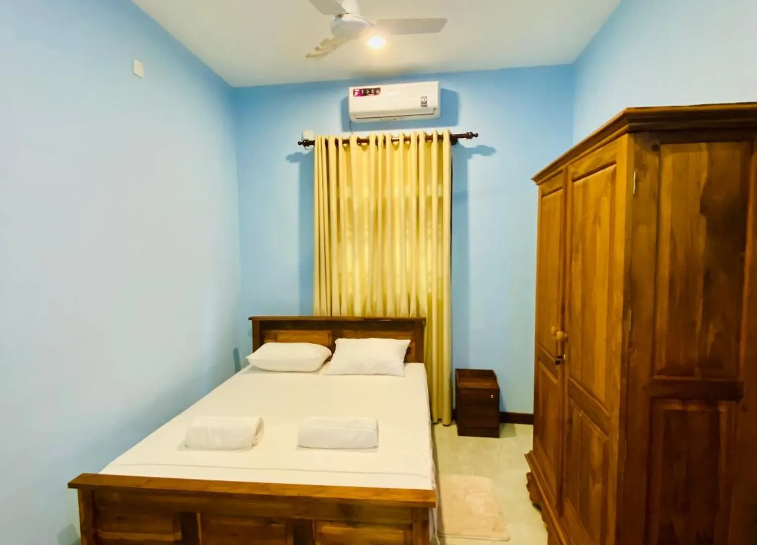 Aussie Lanka Hotel Gurudeniya