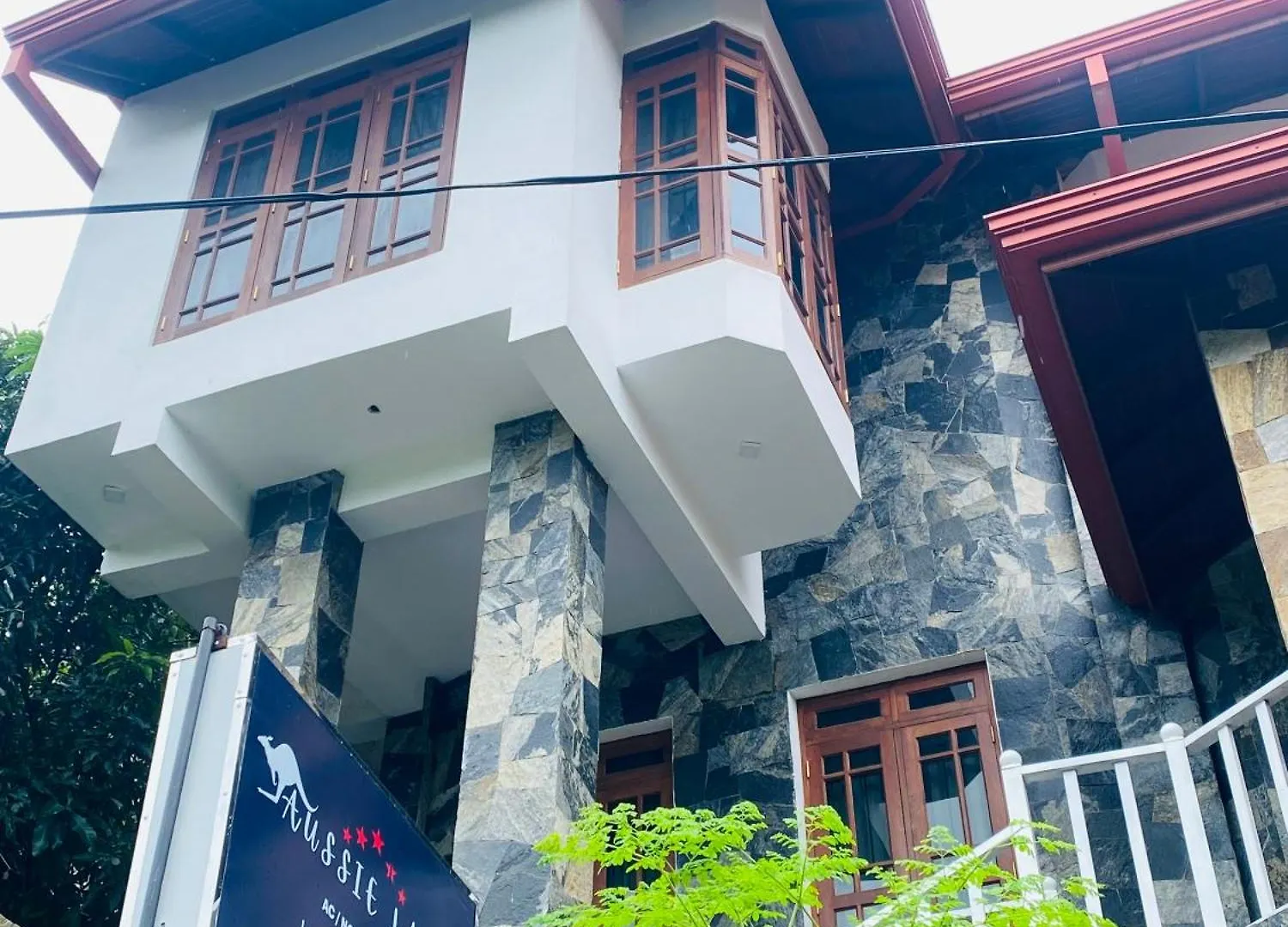 Aussie Lanka Hotel Gurudeniya